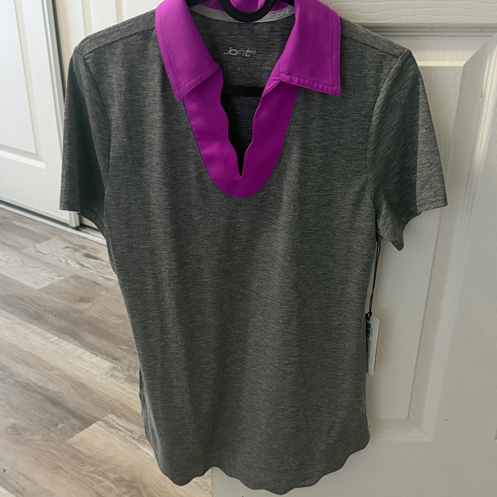 Jofit Women's Charcoal and Magenta Short Sleeve Top